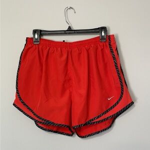 Nike Women’s Dri-Fit Athletic Shorts Size XL Running Shorts Exercise Shorts